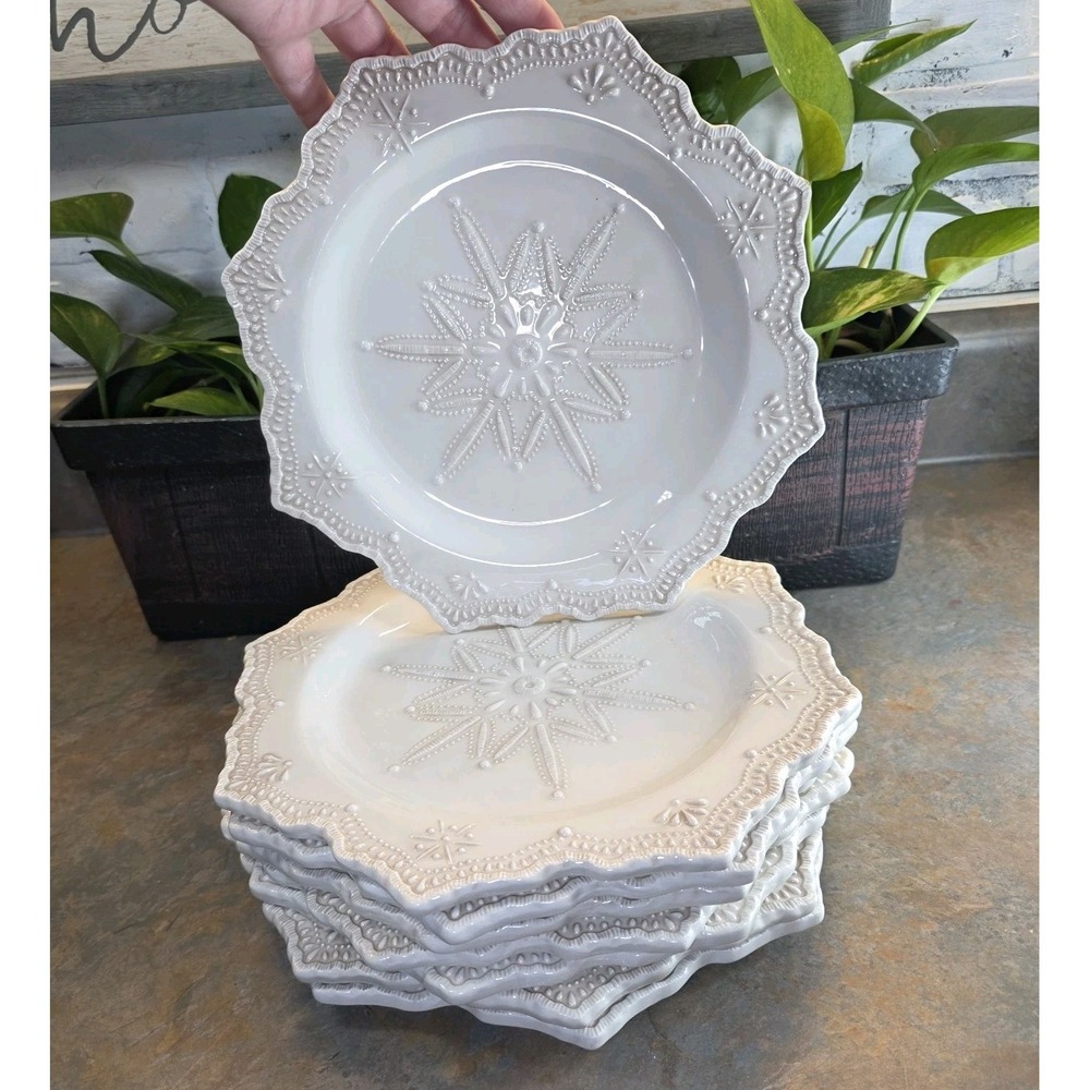 Cracker Barrel Seasonal Elegance Snowflake 10" Dinner Plates Set of 8 Christmas